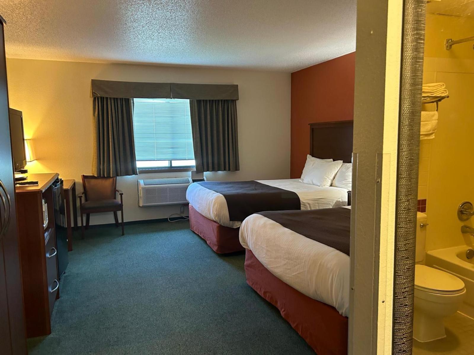 Northwoods Inn & Suites - Blackduck 외부 사진