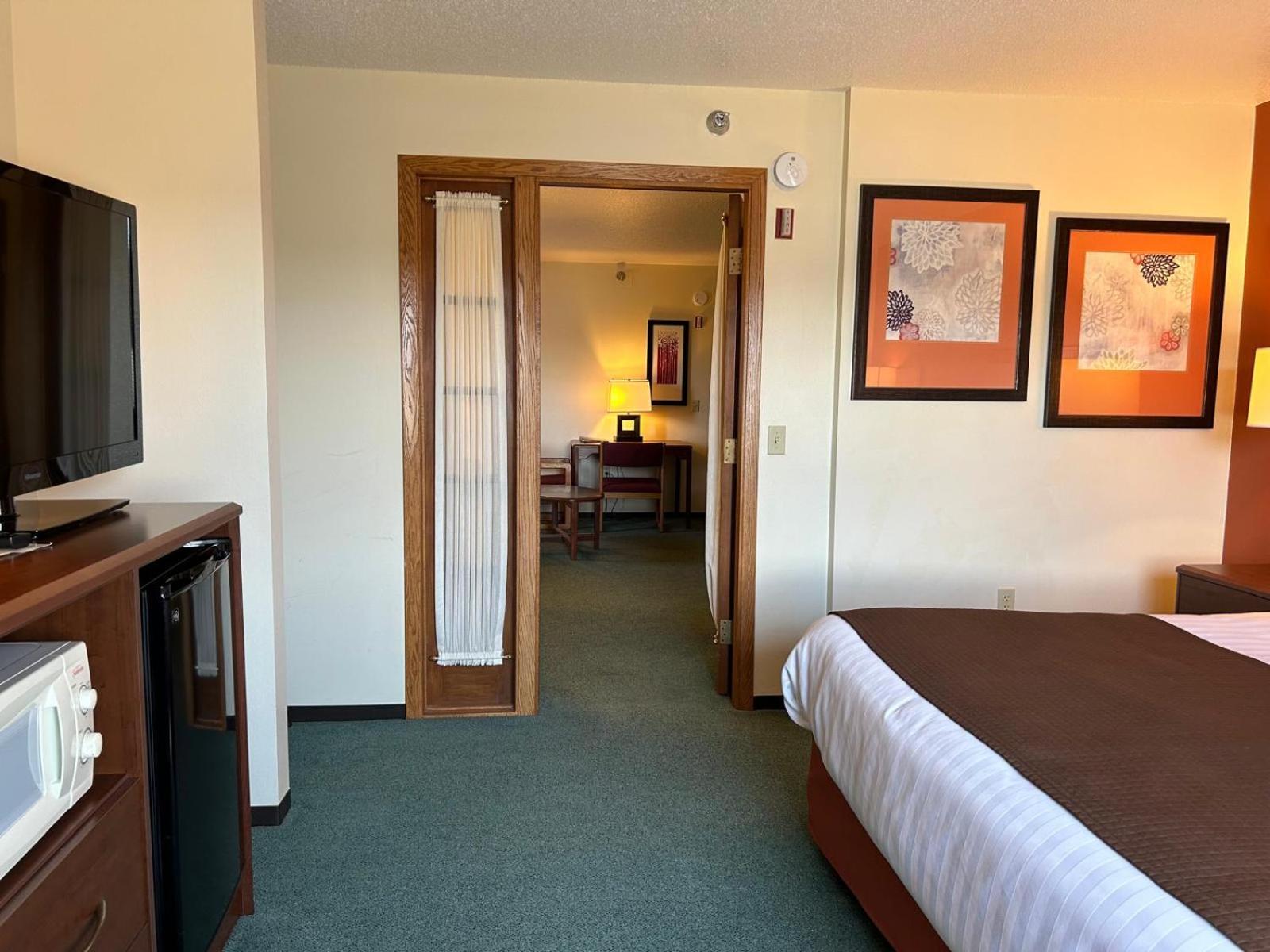 Northwoods Inn & Suites - Blackduck 외부 사진